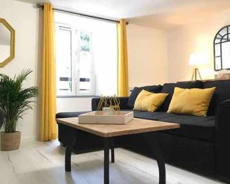 Charming Cottage in Neufchâteau Near Domrémy-la-Pucelle - Neufchâteau - Salon