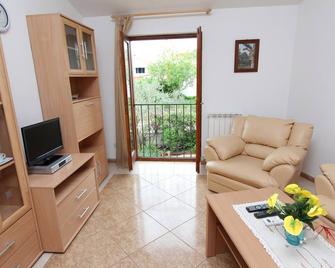 Guest House Liliana - Rovinj - Living room
