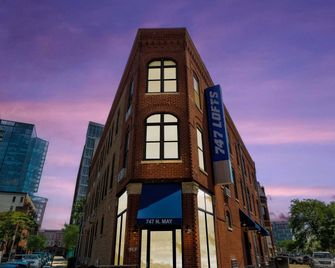 Chicago Third Floor Studio by 747 Lofts - Chicago - Building