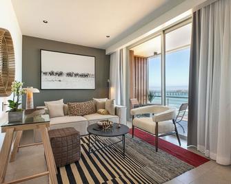 The Pearls Beach Pods - Swakopmund - Wohnzimmer