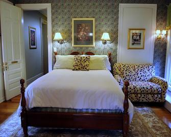 Oliver Inn Bed and Breakfast - South Bend - Yatak Odası