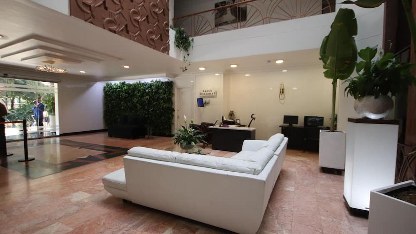 لانكاستر هاوس