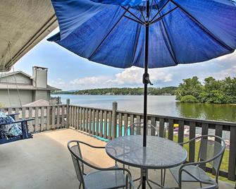 Balcony and Lake Access Hot Springs Getaway! - Hot Springs - Balcony