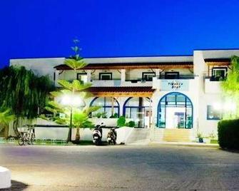 Hotel Tigaki's Star - Tigaki - Budova