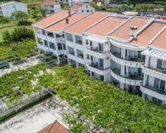 Marini Casa - Ulcinj - Edificio