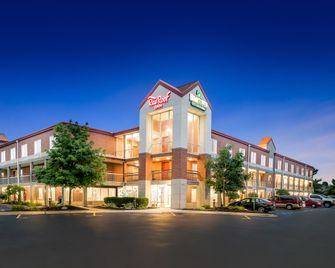 Red Roof Inn Auburn Hills - Auburn Hills - Budova