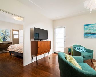 Walk to San Diego Zoo, Restaurant Row, Close to Petco Park, Rady's Shell & more - San Diego - Salon
