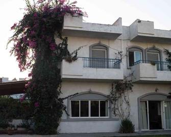 Gorgona Hotel - Heraklion