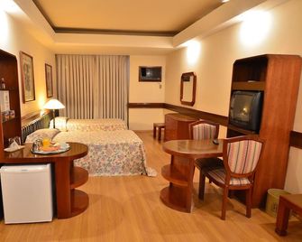 Hotel Gran Corona - São Paulo - Schlafzimmer