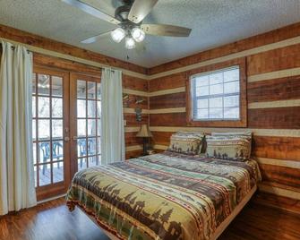 Creekside Memories Cabin - Cosby - Habitación