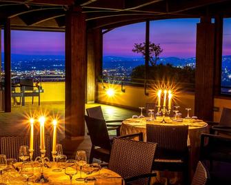 Bv Grand Hotel Assisi - Assís - Restaurant