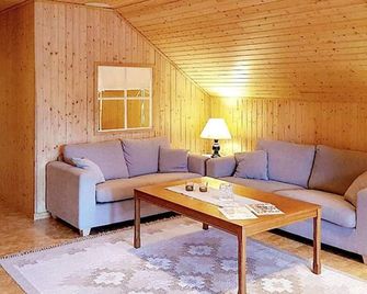 5 Person Holiday Home In Lammhult, Sveri - Lammhult - Sala de estar