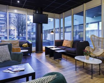 ibis Styles Massy Opéra - Massy - Lounge