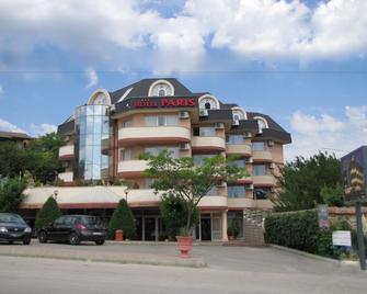 Paris Hotel - Baltschik - Gebäude