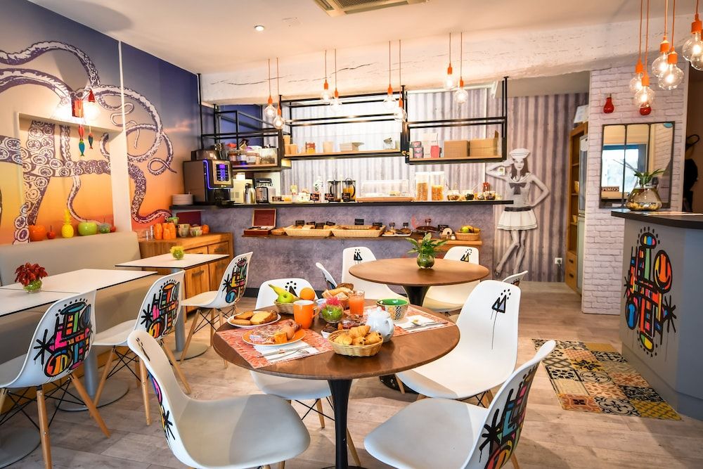 Hôtel Le Bord'O Vieux Port - לה רושל - בופה