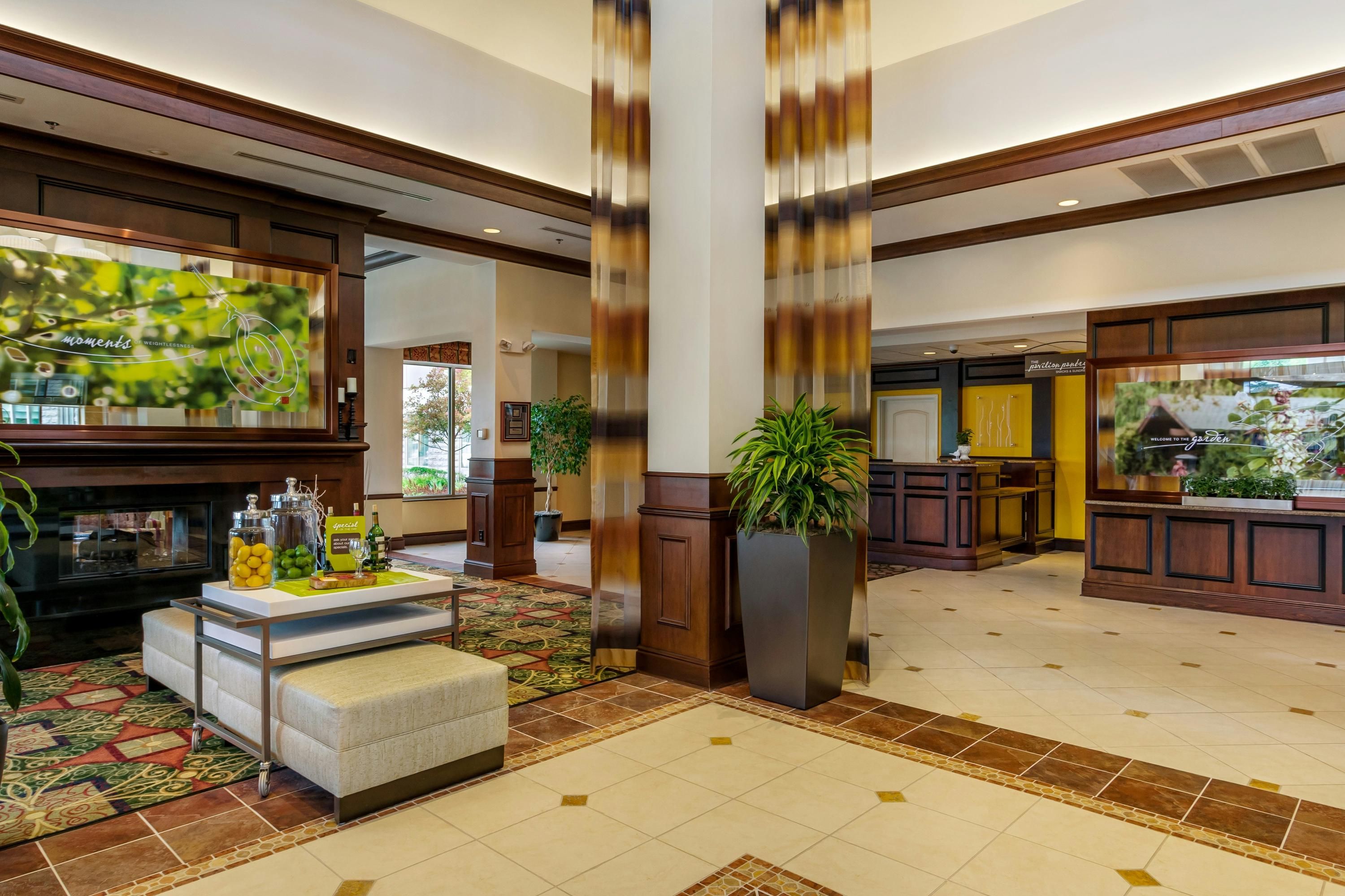 Hilton Garden Inn Cleveland East/Mayfield Village - Cleveland - Lobby