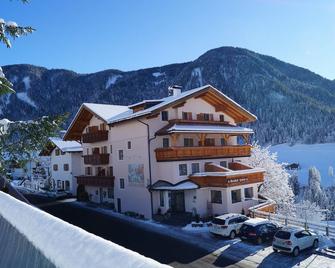 Hotel Laurin - Tiers - Gebäude