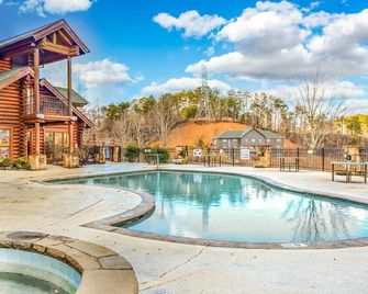 Golfing Dreams - Pigeon Forge - Pool