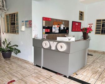 OYO Pousada Paraná, Cuiabá - Cuiabá - Front desk