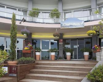 Hotel Du Poete - Aix-les-Bains