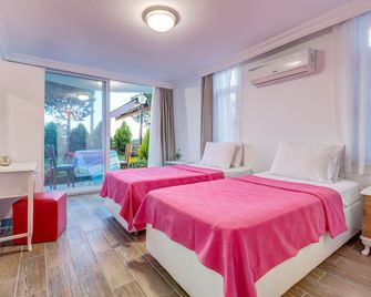 Nefes Hotel - Ayvalik