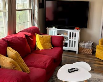 Cute & Comfy - Topeka - Huiskamer