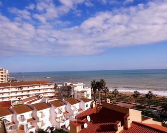 Paseo Maritimo Frontal Lek - Peníscola - Beach