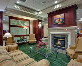 Holiday Inn Express & Suites Milton - Milton - Lounge