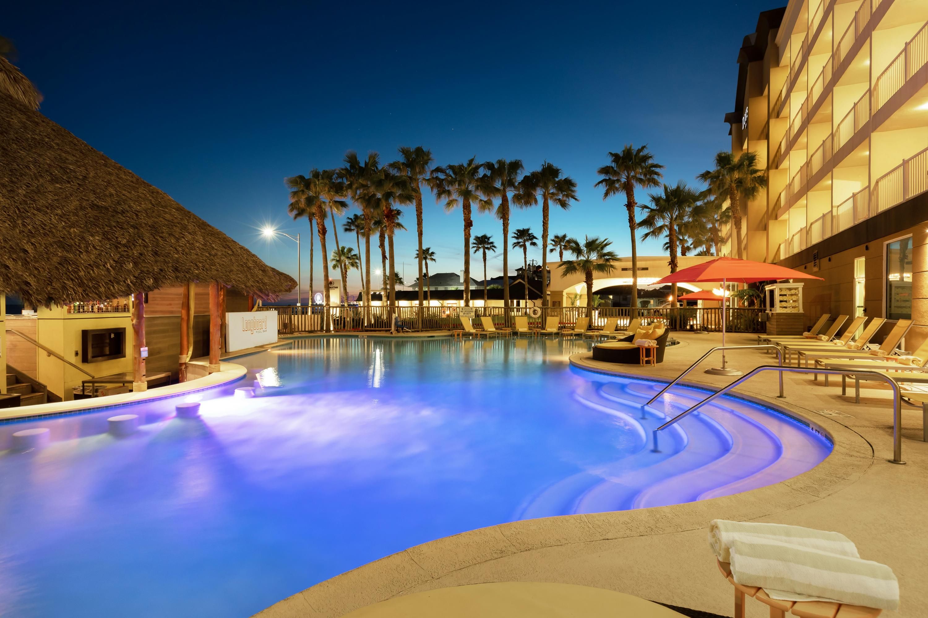 DoubleTree by Hilton Galveston Beach - Galveston - Svømmebasseng