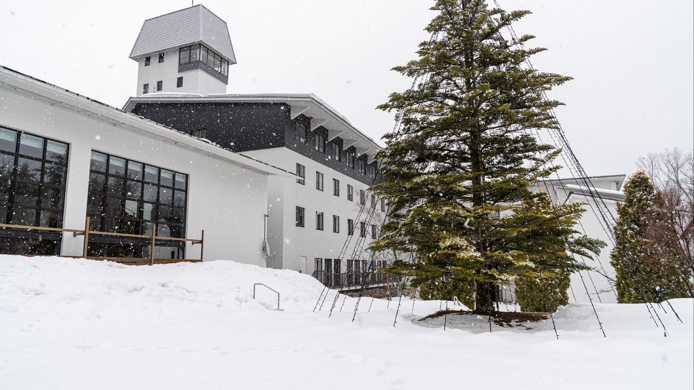 هوليداي إن ريزورت كورويوبا باي آيتش جي