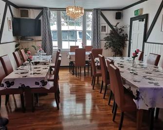 Swan Inn, Heathrow Airport - Staines-upon-Thames - Restaurante