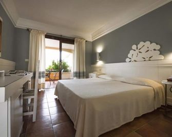 Tranquil Lantana Resort Hotel Apartments 1 Bedroom room apartment sleeps 5 per - Pula - Habitación