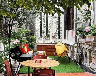 Tuna Homestay Hanoi & Experience - Hanoi - Patio