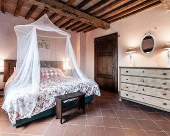 Borgo Cerbaiola - San Dalmazio - Habitación