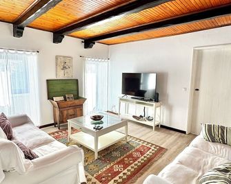 Maranhão Manor House - Capelas - Wohnzimmer