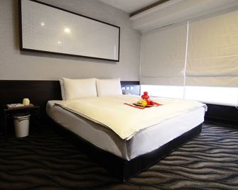 Hotel 6 - Ximen - Taipei - Soveværelse