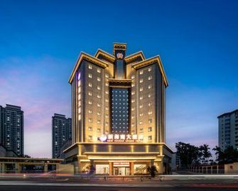 New Hainan Grand Hotel - Haikou - Building