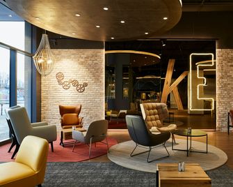 Hotel Indigo Berlin - East Side Gallery By IHG - Berlino - Area lounge