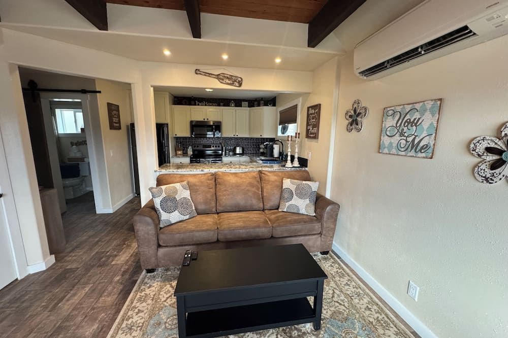 Prineville Resevoir Lake House - Prineville - Huiskamer