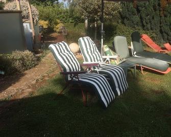 Pepe's Naturist Pod for 2 people Pays de la Loire - Colombiers-du-Plessis - Patio