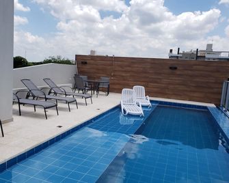 Start Villa Morra Rent Apartments - Asuncion - Pool