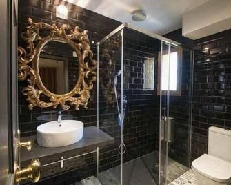Hotel Rural La Viña - Only Adults - San Rafael - Badkamer