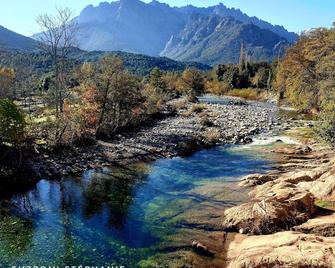 Pianotolinca - Centru di Corsica - Moltifao - Piscina