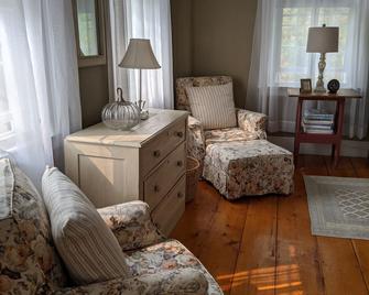 The Buckmaster Inn - Shrewsbury - Living room