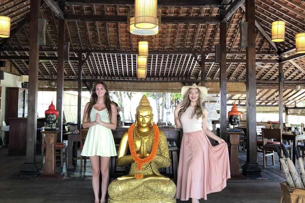 Desa Dunia Beda Resort