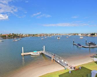 Kirribilli 13 - Mooloolaba - Beach