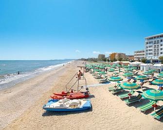 Hotel Atlantic - Senigallia - Spiaggia