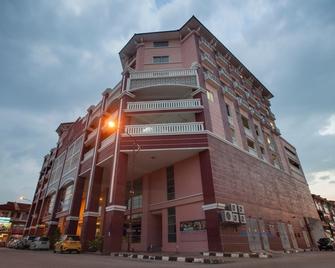 Hotel Seri Malaysia Kepala Batas - Simpang Ampat - Building