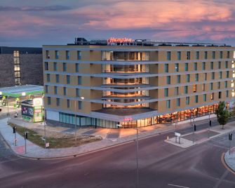 Hampton by Hilton Ashford International - Ashford - Byggnad