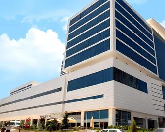 Gaziantep Plaza Hotel - Gaziantep - Gebäude